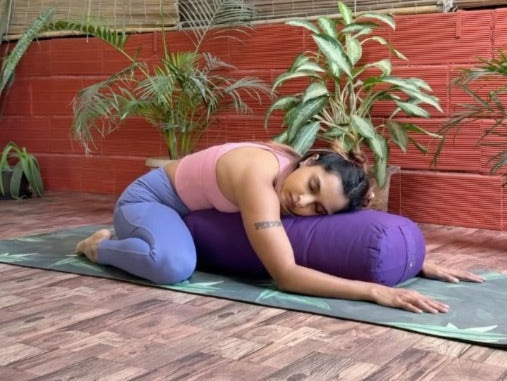 how to use a yoga bolster