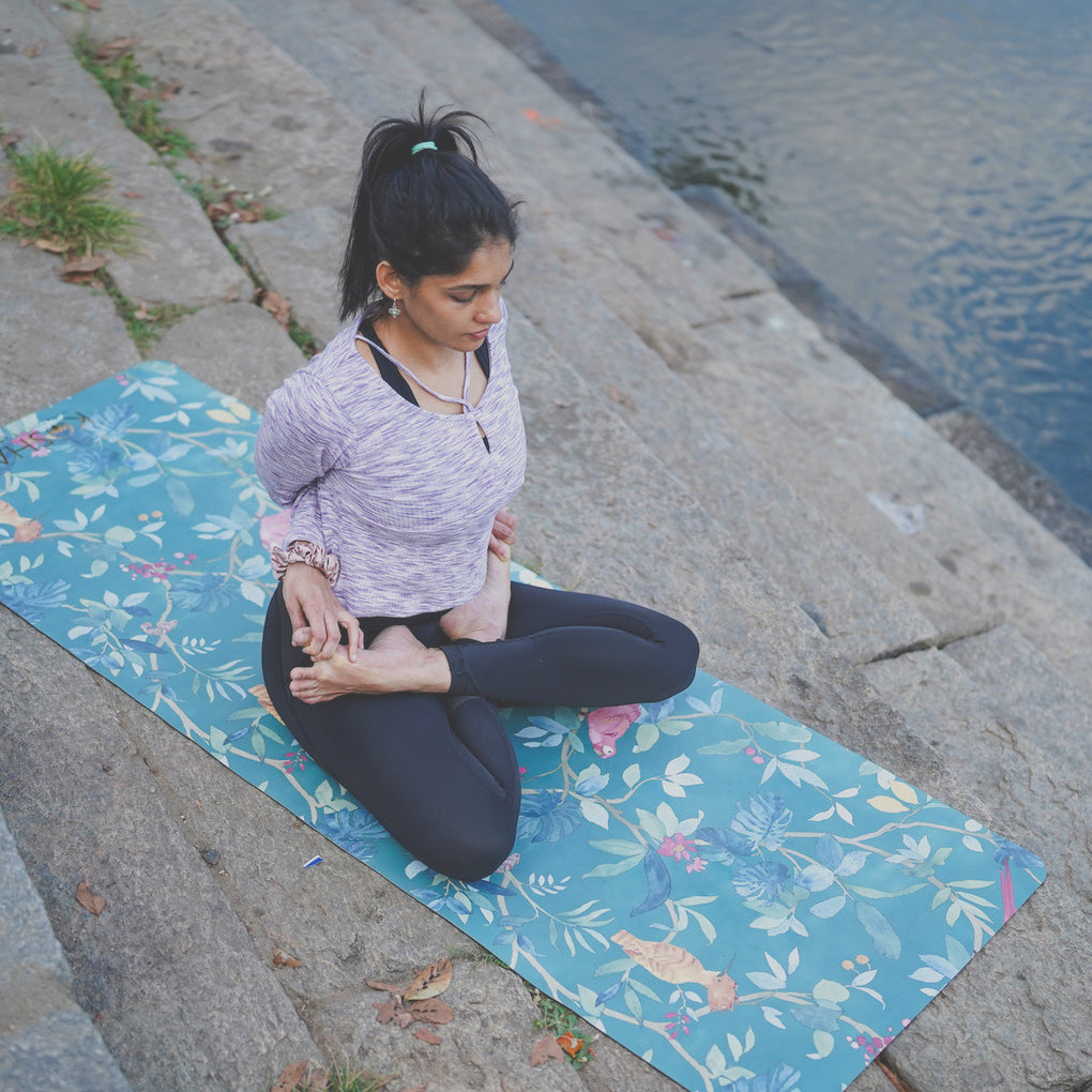 stable yoga mat with sweat absorbent top for yoga practice at home